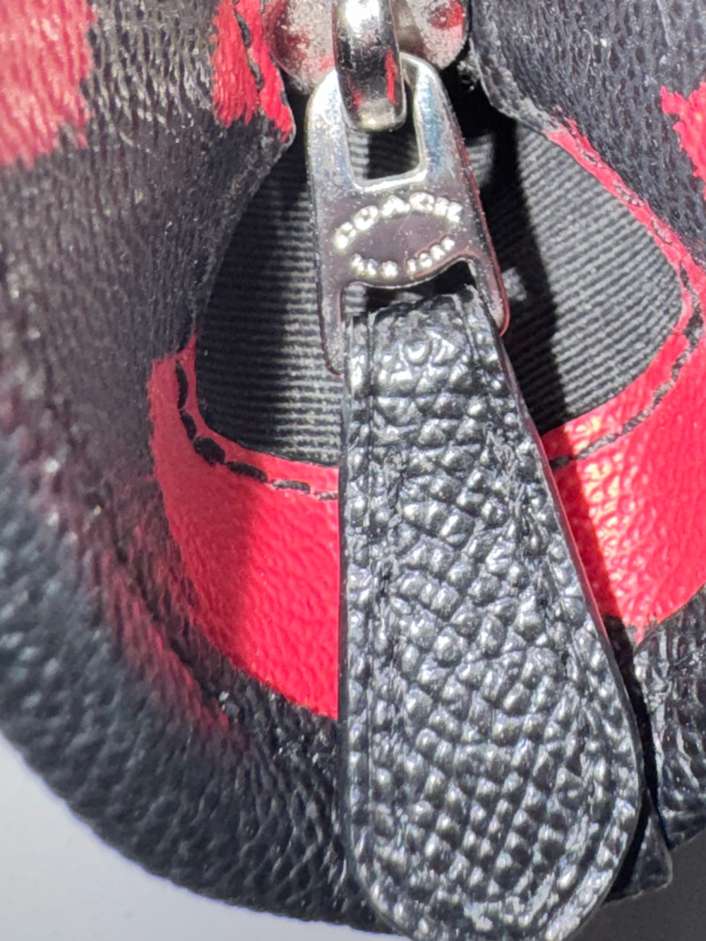 Coach F22246 City Zip Tote Bag Wild Red Plaid/Black 12x8x4” EUC - Picture 15 of 15